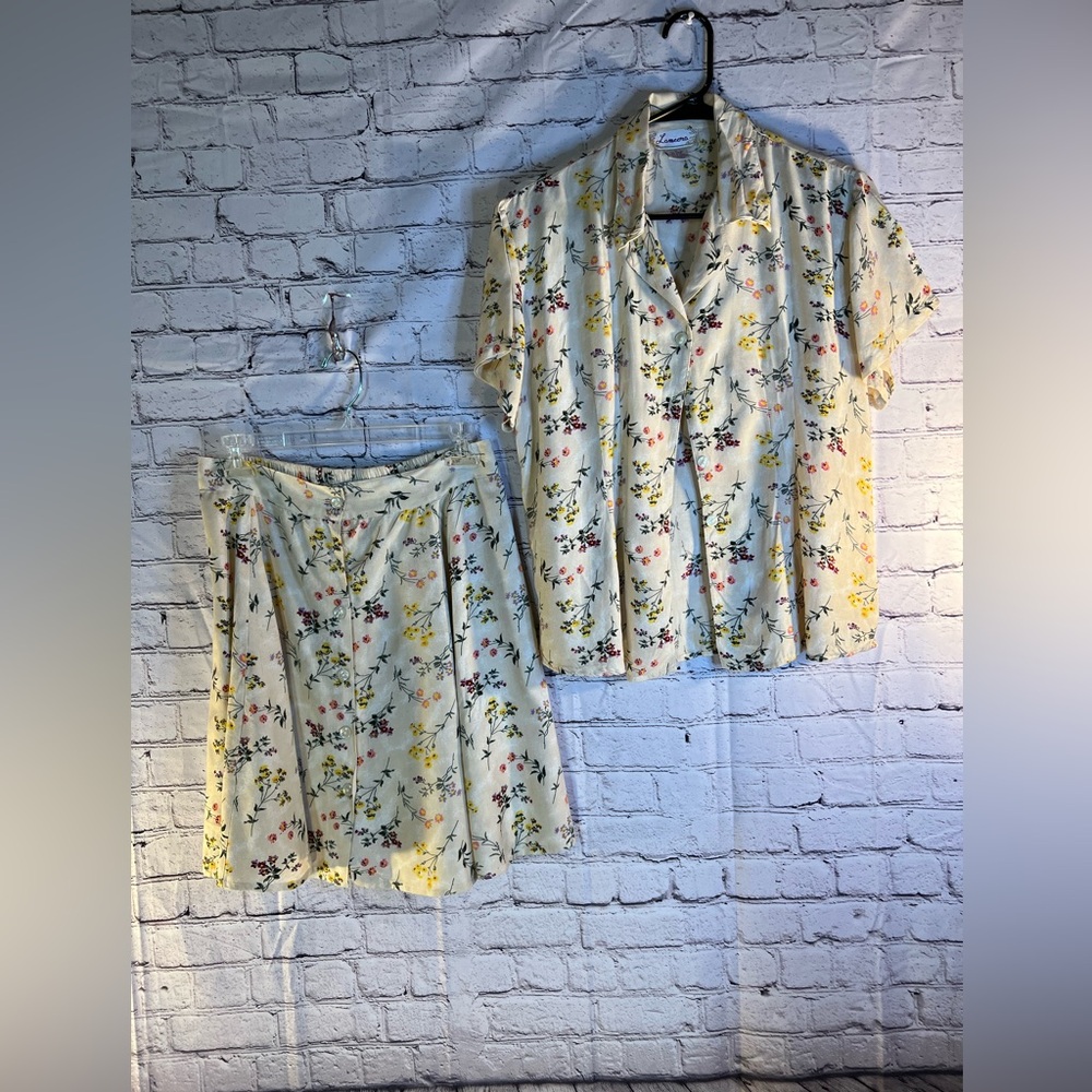 Lameera  Cream with flowers Mini Skater Skirt Set